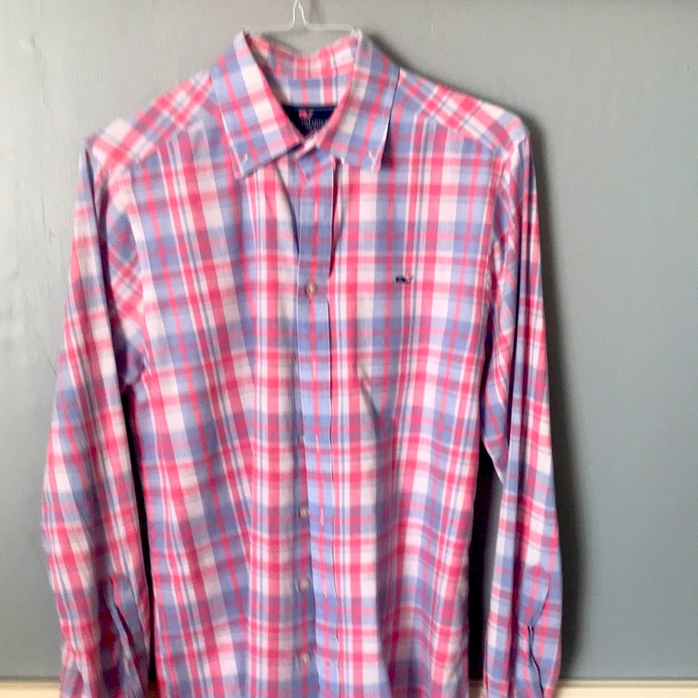 Mens size M Vineyard Vines slim fit shirt